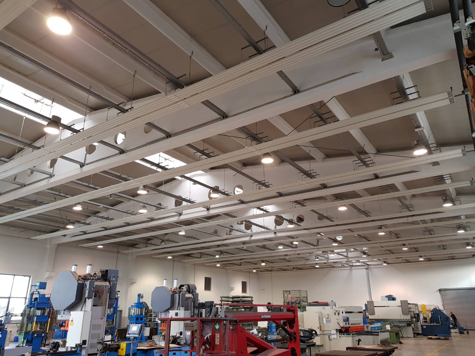 Notranja razsvetljava TC JAKL Središče ob Dravi, svetilke THORN BORIS